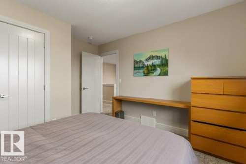 3632 Hummingbird Way, Edmonton, AB - Indoor Photo Showing Bedroom