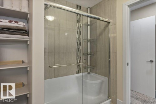 3632 Hummingbird Way, Edmonton, AB - Indoor Photo Showing Bathroom