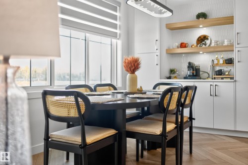 16527 3 Street, Edmonton, AB - Indoor Photo Showing Dining Room