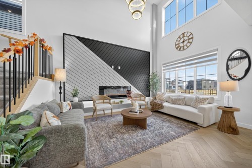 16527 3 Street, Edmonton, AB - Indoor Photo Showing Living Room