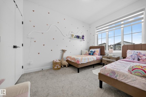 16527 3 Street, Edmonton, AB - Indoor Photo Showing Bedroom