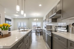 10706 99 Street Morinville, AB T8R 2R8