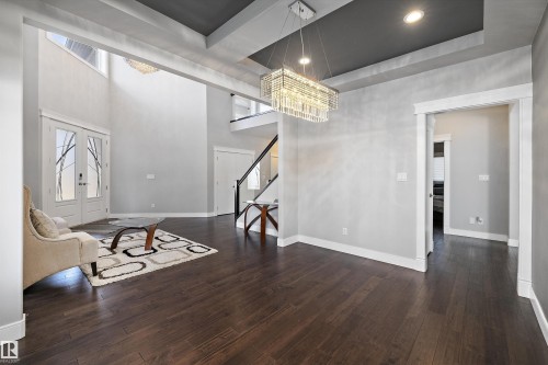 1339 Adamson Drive, Edmonton, AB - Indoor Photo Showing Other Room