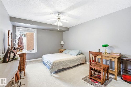 105 8811 106A Avenue, Edmonton, AB - Indoor Photo Showing Bedroom