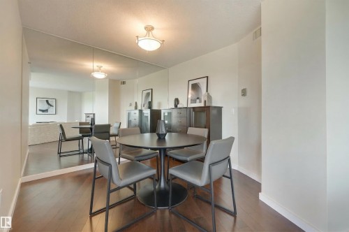 1003 12319 Jasper Avenue, Edmonton, AB - Indoor Photo Showing Dining Room