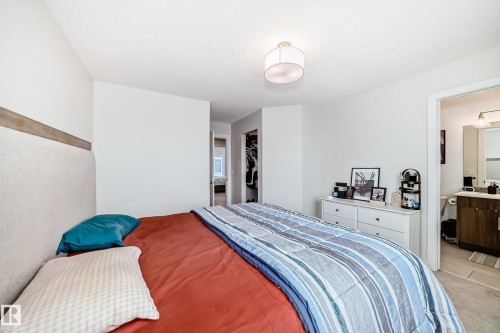 170 804 Welsh Drive, Edmonton, AB - Indoor Photo Showing Bedroom