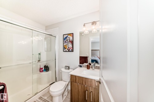 170 804 Welsh Drive, Edmonton, AB - Indoor Photo Showing Bathroom