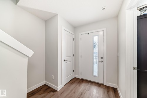 170 804 Welsh Drive, Edmonton, AB - Indoor Photo Showing Other Room