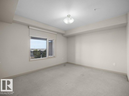 302 1589 Glastonbury Boulevard, Edmonton, AB - Indoor Photo Showing Other Room