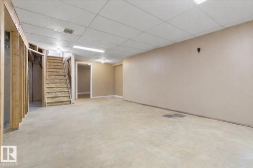 4326 49 Ave, St. Paul Town, AB - Indoor