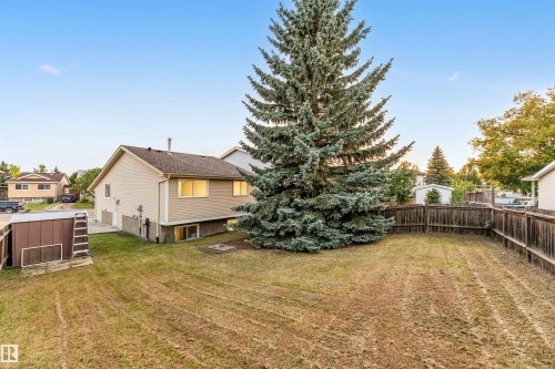 4616 32 Avenue, Edmonton, AB - Outdoor