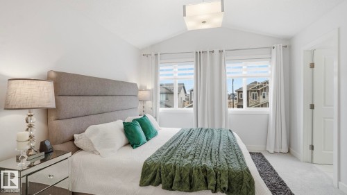 4112 171 Avenue, Edmonton, AB - Indoor Photo Showing Bedroom