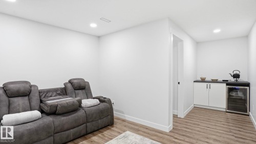 4112 171 Avenue, Edmonton, AB - Indoor