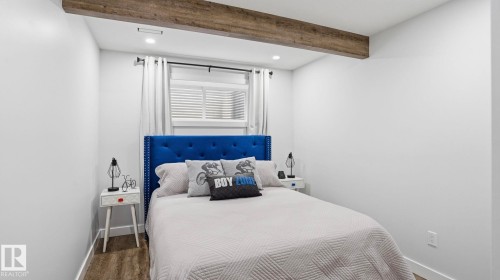 4112 171 Avenue, Edmonton, AB - Indoor Photo Showing Bedroom