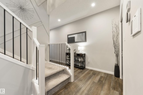 27 Prospect Place, Spruce Grove, AB - Indoor Photo Showing Other Room