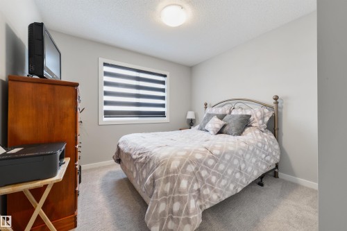 27 Prospect Place, Spruce Grove, AB - Indoor Photo Showing Bedroom