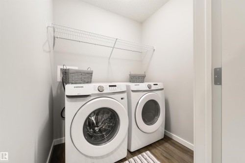 27 Prospect Place, Spruce Grove, AB - Indoor Photo Showing Laundry Room
