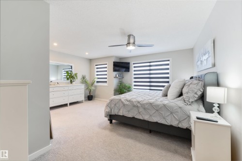 27 Prospect Place, Spruce Grove, AB - Indoor Photo Showing Bedroom