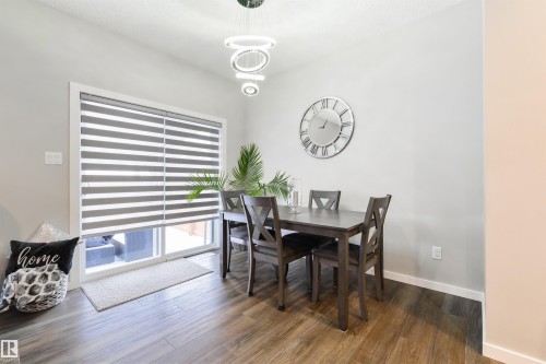27 Prospect Place, Spruce Grove, AB - Indoor Photo Showing Dining Room