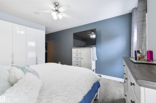 46 Longview Crescent, Spruce Grove, AB - Indoor Photo Showing Bedroom