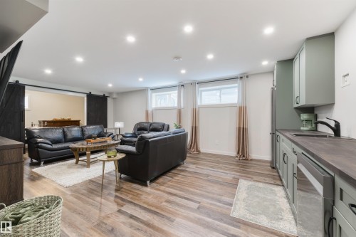 46 Longview Crescent, Spruce Grove, AB - Indoor