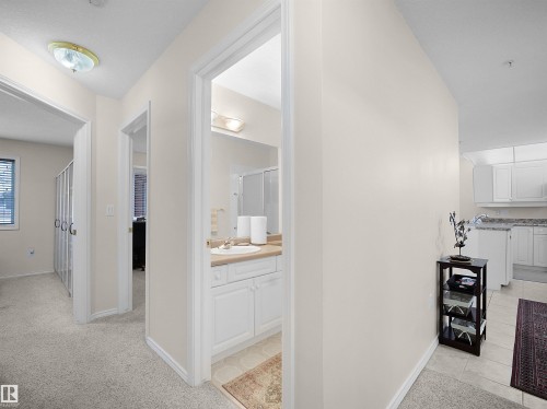 103 6703 172 Street, Edmonton, AB - Indoor