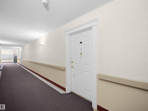103 6703 172 Street, Edmonton, AB - Indoor Photo Showing Other Room