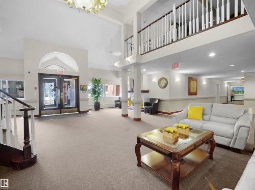 103 6703 172 Street, Edmonton, AB - Indoor Photo Showing Living Room