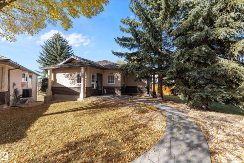 123 215 Blackburn Drive E, Edmonton, AB - Outdoor