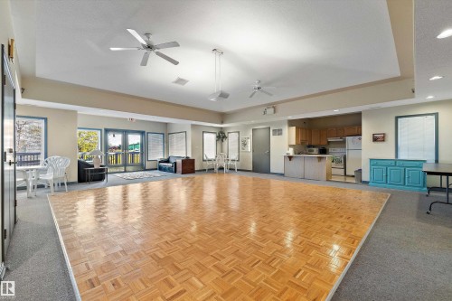 123 215 Blackburn Drive E, Edmonton, AB - Indoor Photo Showing Other Room