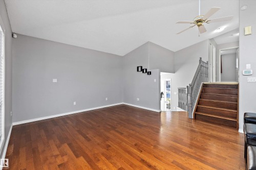 123 215 Blackburn Drive E, Edmonton, AB - Indoor Photo Showing Other Room