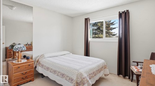 29 Mcnabb Crescent, Stony Plain, AB - Indoor Photo Showing Bedroom