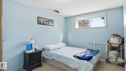 29 Mcnabb Crescent, Stony Plain, AB - Indoor Photo Showing Bedroom