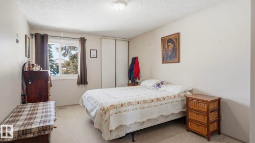 29 Mcnabb Crescent, Stony Plain, AB - Indoor Photo Showing Bedroom