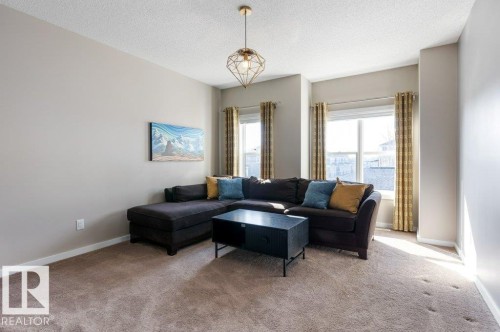26 3710 Allan Drive, Edmonton, AB - Indoor Photo Showing Living Room