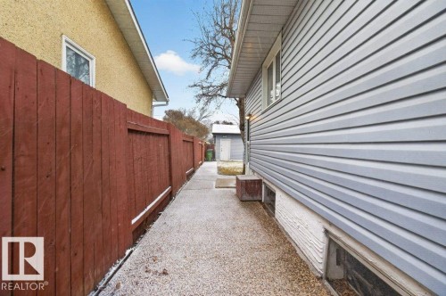 5216 89 Avenue, Edmonton, AB - Outdoor With Exterior