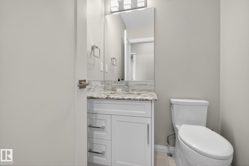 3419 Chickadee Drive, Edmonton, AB - Indoor Photo Showing Bathroom