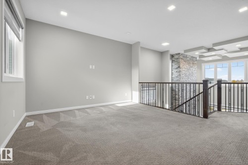 3419 Chickadee Drive, Edmonton, AB - Indoor Photo Showing Other Room