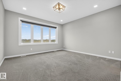 3419 Chickadee Drive, Edmonton, AB - Indoor Photo Showing Other Room