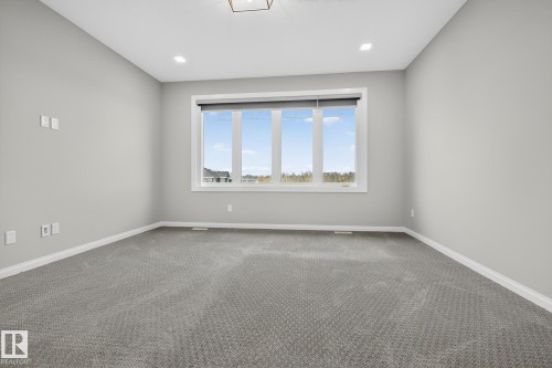 3419 Chickadee Drive, Edmonton, AB - Indoor Photo Showing Other Room
