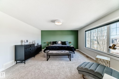 3230 Whitelaw Drive Nw, Edmonton, AB - Indoor Photo Showing Bedroom