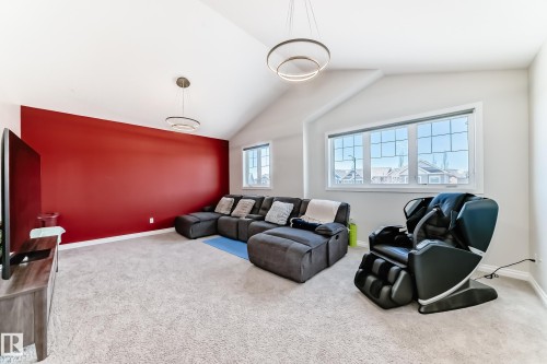 3230 Whitelaw Drive Nw, Edmonton, AB - Indoor