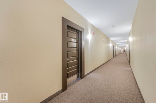 122 304 Ambleside Link Link, Edmonton, AB - Indoor Photo Showing Other Room