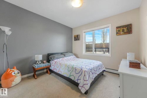 122 304 Ambleside Link Link, Edmonton, AB - Indoor Photo Showing Bedroom