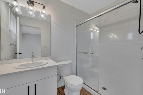 79 50 Mclaughlin Drive, Spruce Grove, AB - Indoor Photo Showing Bathroom
