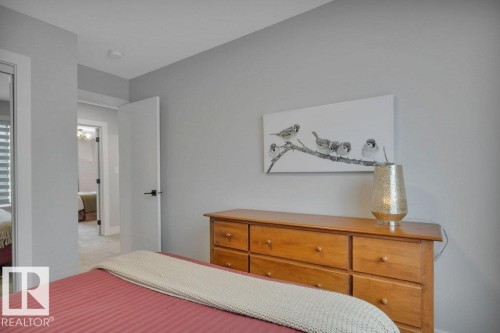 58 230 Edgemont Road, Edmonton, AB - Indoor Photo Showing Bedroom