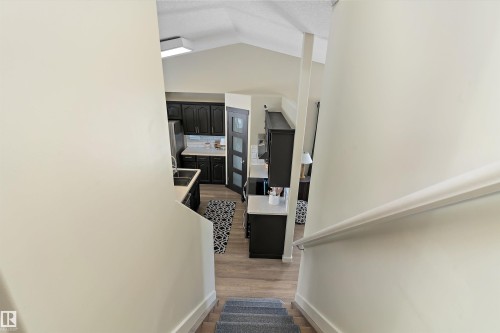 84 Delage Crescent, St. Albert, AB - Indoor Photo Showing Other Room