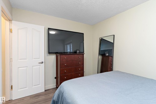 84 Delage Crescent, St. Albert, AB - Indoor Photo Showing Bedroom