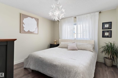 84 Delage Crescent, St. Albert, AB - Indoor Photo Showing Bedroom