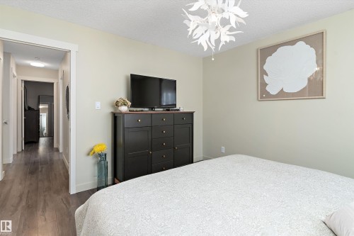 84 Delage Crescent, St. Albert, AB - Indoor Photo Showing Bedroom